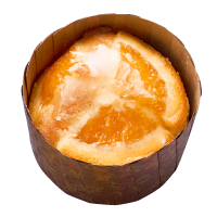 オレンジがのったカップケーキ