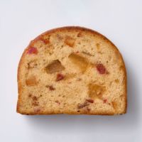 フルーツをたっぷり使ったパウンドケーキ
