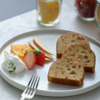 フルーツをたっぷり使ったパウンドケーキ