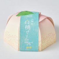 桃の形のパッケージ